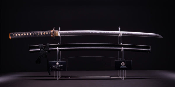 Antieke Japanse zwaardkatana, Gunome Hamon met bloemversieringen