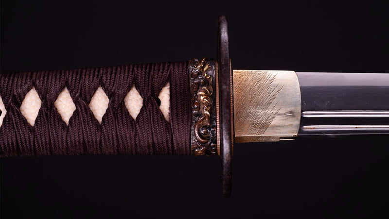 Antieke Japanse zwaardkatana met dubbele Bo-Hi