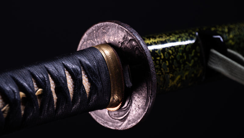 Antiek Japans Katana-zwaard met een zeldzame groene Koshirae, Edo-periode