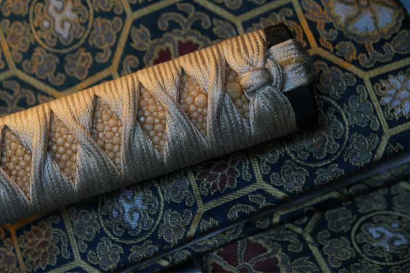 Antieke Japanse zwaardkatana van Tachibana Munehiro met gouden koshirae