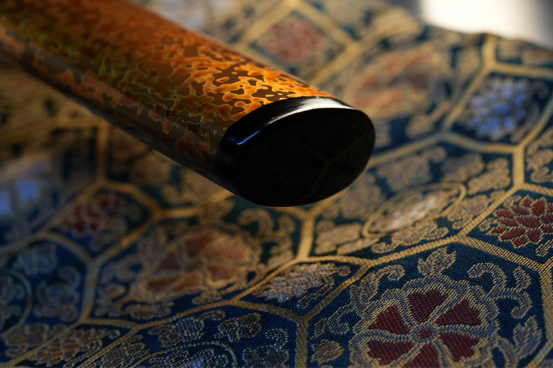 Antieke Japanse zwaardkatana van Tachibana Munehiro met gouden koshirae