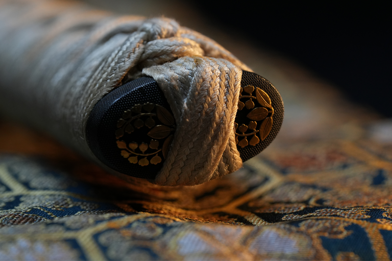 Antieke Japanse zwaardkatana van Tachibana Munehiro met gouden koshirae