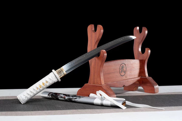 Okami Tanto 狼
